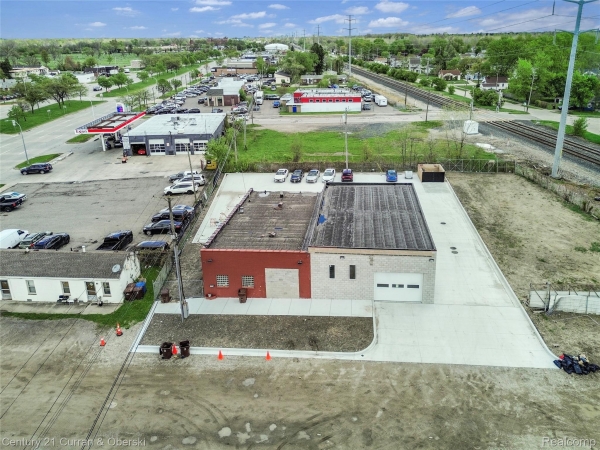 Listing Image #1 - Others for sale at 3445 Mildred Street, Wayne MI 48184