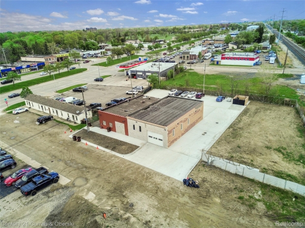 Listing Image #2 - Others for sale at 3445 Mildred Street, Wayne MI 48184