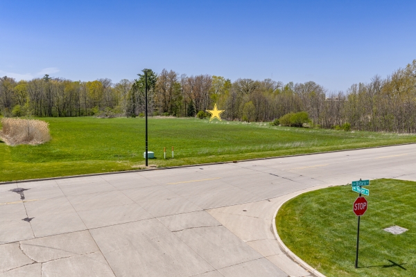 Listing Image #1 - Land for sale at 1204 Ontario Rd, Green Bay WI 54311