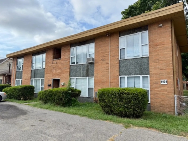 Listing Image #1 - Multi-family for sale at 1908 Crums Lane, Louisville KY 40216