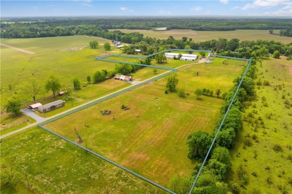 Listing Image #3 - Others for sale at 1785 Old River Road, Natchitoches LA 71457