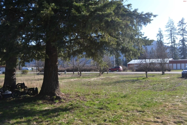Listing Image #3 - Others for sale at 400 Highway 200, Clark Fork ID 83811
