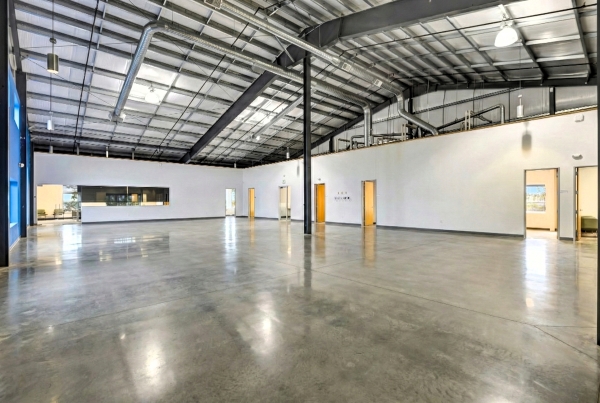 Listing Image #3 - Industrial for sale at 4400 Port Union Road, West Chester Township OH 45011 Listing Image #3 - Industrial for sale at 4400 Port Union Road, West Chester Township OH 45011