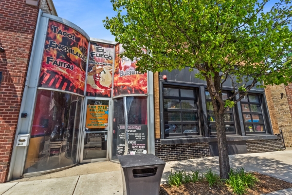Listing Image #1 - Retail for sale at 8018 Lincoln Avenue, Skokie IL 60077 Listing Image #1 - Retail for sale at 8018 Lincoln Avenue, Skokie IL 60077