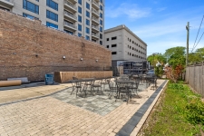 Listing Image #2 - Retail for sale at 8018 Lincoln Avenue, Skokie IL 60077