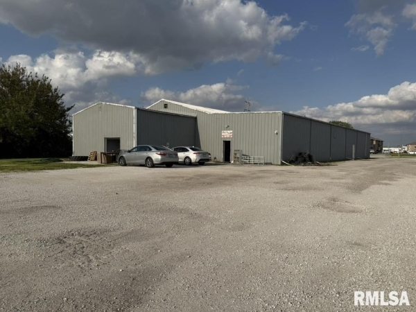 Listing Image #3 - Others for sale at 212 S COLLINS Avenue, Macomb IL 61455
