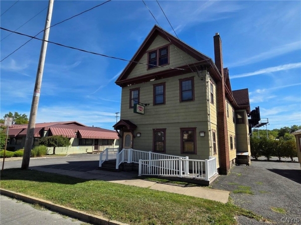 Listing Image #3 - Retail for sale at 1354-56 Burnet Ave, Syracuse NY 13206