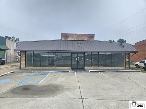 Listing Image #1 - Retail for sale at 2918 CYPRESS STREET, West Monroe LA 71291 Listing Image #1 - Retail for sale at 2918 CYPRESS STREET, West Monroe LA 71291