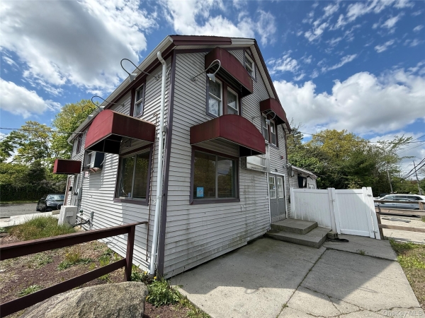 Listing Image #3 - Others for sale at 236 Union Avenue, Holbrook NY 11741 Listing Image #3 - Others for sale at 236 Union Avenue, Holbrook NY 11741