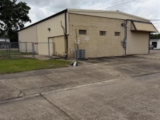 Listing Image #3 - Office for sale at 2201 Kirkman Street, Lake Charles LA 70601