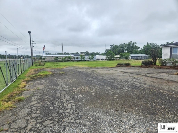 Listing Image #2 - Office for sale at 3480 HIGHWAY 165, Monroe LA 71202