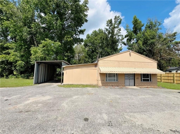 Listing Image #1 - Others for sale at 1521 Lee Road 379, Smiths Station AL 36877 Listing Image #1 - Others for sale at 1521 Lee Road 379, Smiths Station AL 36877