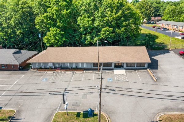 Listing Image #2 - Office for sale at 910-916 E. Garrison Boulevard, Gastonia NC 28054