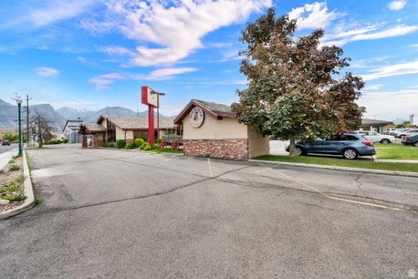 Listing Image #2 - Retail for sale at 340 E 1200 S, Orem UT 84058 Listing Image #2 - Retail for sale at 340 E 1200 S, Orem UT 84058