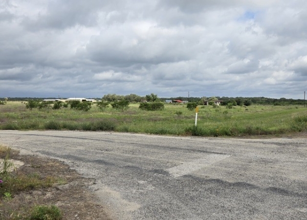 Listing Image #1 - Land for sale at 000 Highway 173, San Antonio TX 78861