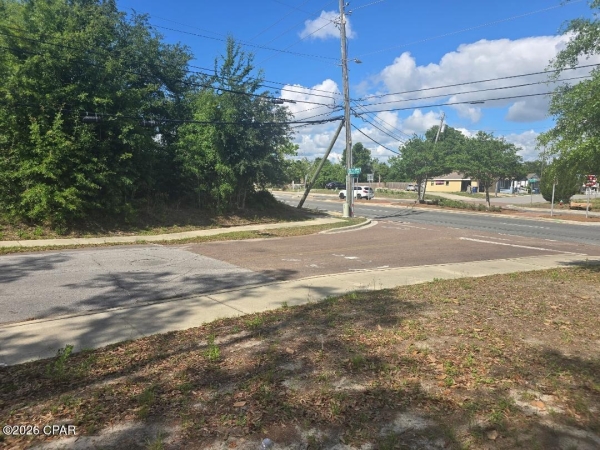 Listing Image #3 - Land for sale at 831 N Cove Boulevard, Panama City FL 32401