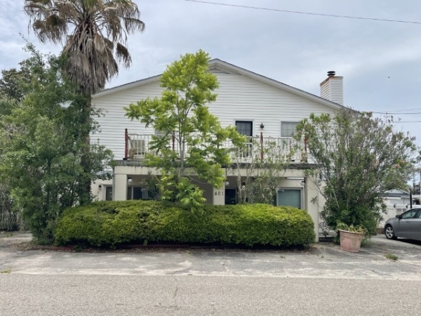 Listing Image #2 - Multi-family for sale at 401 14th Avenue South Travel Home, Myrtle Beach SC 29577 Listing Image #2 - Multi-family for sale at 401 14th Avenue South Travel Home, Myrtle Beach SC 29577