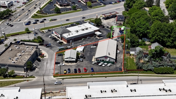 Listing Image #3 - Retail for sale at 640 S Madison Avenue, Greenwood IN 46142