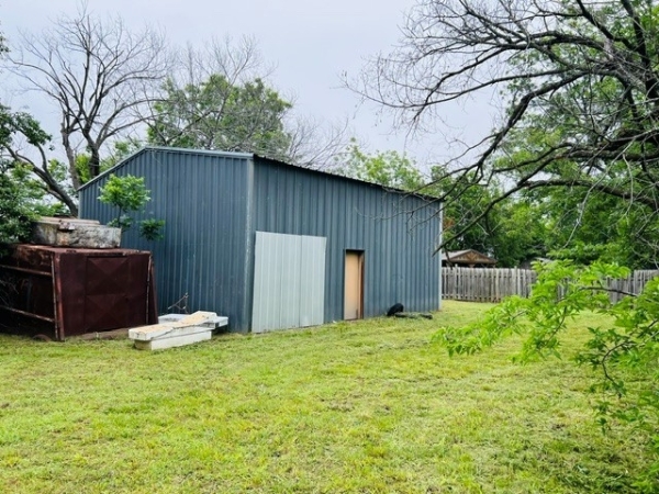 Listing Image #1 - Others for sale at 1028 E. Vine St, Cushing OK 74023 Listing Image #1 - Others for sale at 1028 E. Vine St, Cushing OK 74023