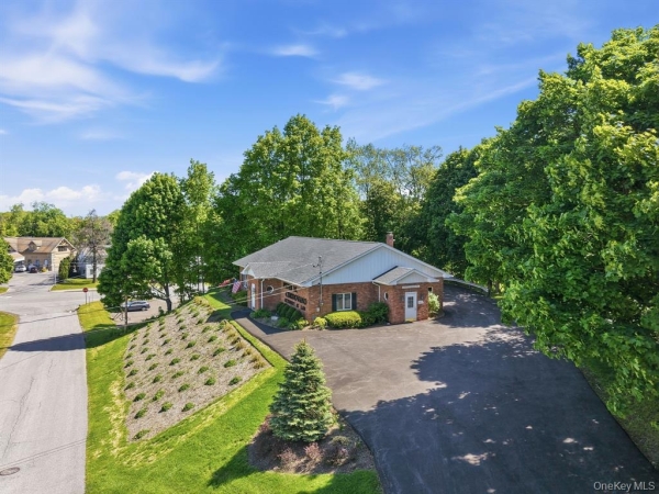 Listing Image #3 - Office for sale at 1 N Roberts Road, Highland NY 12528