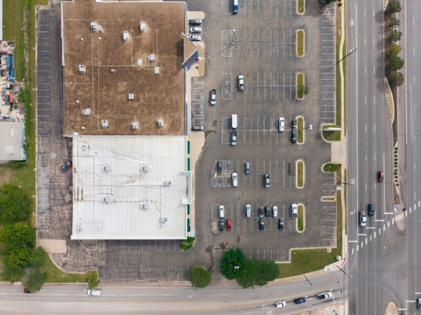 Listing Image #2 - Retail for sale at 4909 W Waco Dr, Waco TX 76710