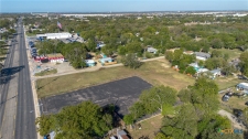 Listing Image #2 - Others for sale at 784 W Court Street, Seguin TX 78155