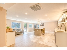 Listing Image #3 - Office for sale at 435 SW DORION AVE, Pendleton OR 97801