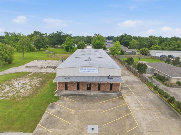 Listing Image #3 - Others for sale at 401 W College Street W, Lake Charles LA 70605