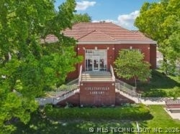 Listing Image #2 - Multi-family for sale at 321 N 12th, Collinsville OK 74021 Listing Image #2 - Multi-family for sale at 321 N 12th, Collinsville OK 74021