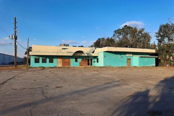Listing Image #2 - Others for sale at 118 Park St E, Perry FL 32347
