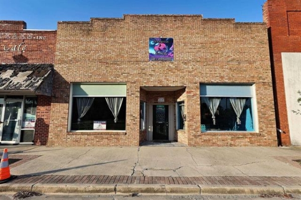 Listing Image #1 - Others for sale at 110 Main St E, Perry FL 32347