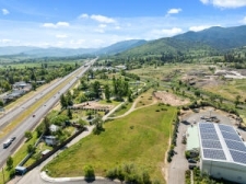Retail property for sale in Ashland, OR