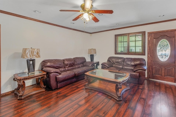 Listing Image #2 - Others for sale at 2930 W Florence Avenue, Los Angeles CA 90043 Listing Image #2 - Others for sale at 2930 W Florence Avenue, Los Angeles CA 90043