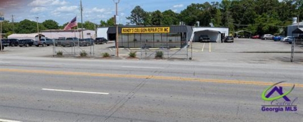 Listing Image #1 - Retail for sale at 616 N Davis Drive, Warner Robins GA 31093 Listing Image #1 - Retail for sale at 616 N Davis Drive, Warner Robins GA 31093