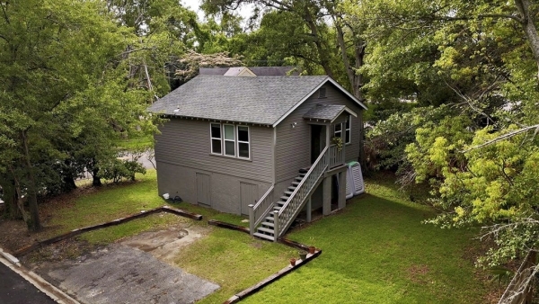 Listing Image #2 - Others for sale at 208 Neel Place, Thomasville GA 31792