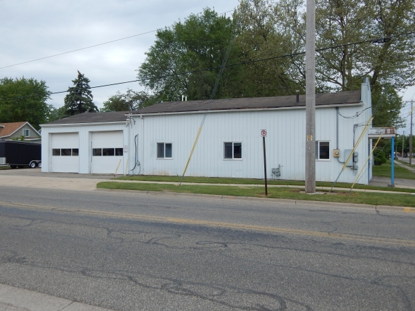 Listing Image #2 - Retail for sale at 195 Washington Street, Sparta MI 49345 Listing Image #2 - Retail for sale at 195 Washington Street, Sparta MI 49345
