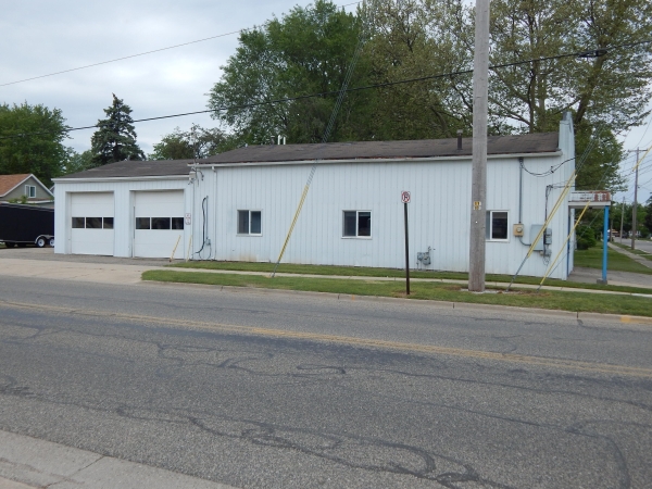 Listing Image #3 - Retail for sale at 195 Washington Street, Sparta MI 49345 Listing Image #3 - Retail for sale at 195 Washington Street, Sparta MI 49345
