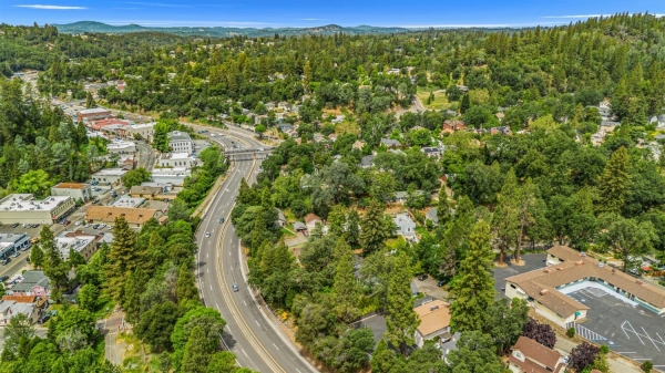 Listing Image #3 - Others for sale at 1024 Simon Drive, Placerville CA 95667