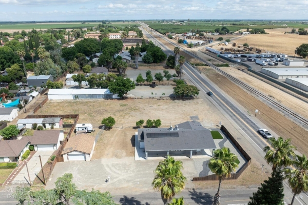 Listing Image #2 - Others for sale at 720 N 2nd Street, Patterson CA 95363