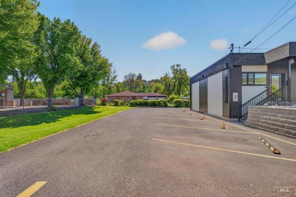Listing Image #3 - Office for sale at 1132 Idaho St, Lewiston ID 83501 Listing Image #3 - Office for sale at 1132 Idaho St, Lewiston ID 83501