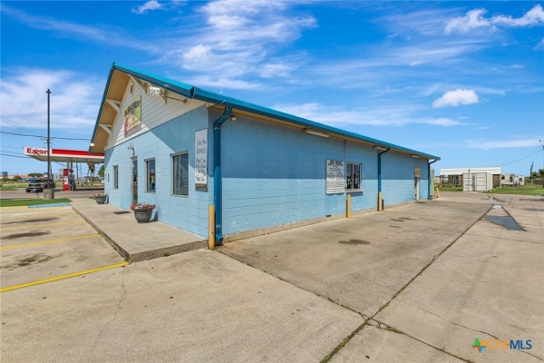 Listing Image #3 - Others for sale at 2241 State Highway 35, Port Lavaca TX 77979 Listing Image #3 - Others for sale at 2241 State Highway 35, Port Lavaca TX 77979