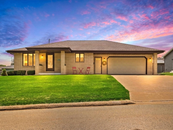Listing Image #2 - Others for sale at 460 Apple Street, East Dubuque IL 61025