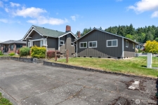 Listing Image #3 - Office for sale at 1068 S Market Boulevard, Chehalis WA 98532