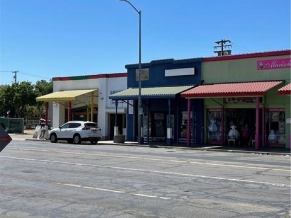 Listing Image #2 - Retail for sale at 107 E Yosemite, Mdra CA 93638 Listing Image #2 - Retail for sale at 107 E Yosemite, Mdra CA 93638