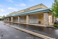 Listing Image #3 - Retail for sale at 1852 Buenaventura, Rdng CA 96001