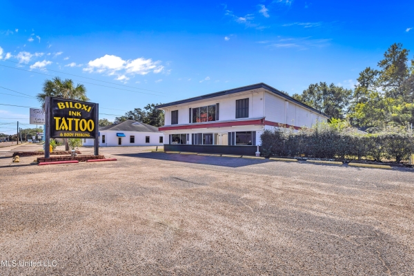 Listing Image #1 - Others for sale at 2733 Pass Road, Biloxi MS 39531