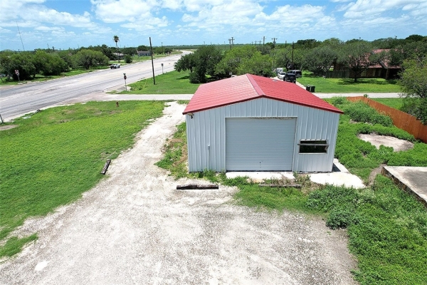 Listing Image #2 - Industrial for sale at 217 Edwin Ave, Agua Dulce TX 78330