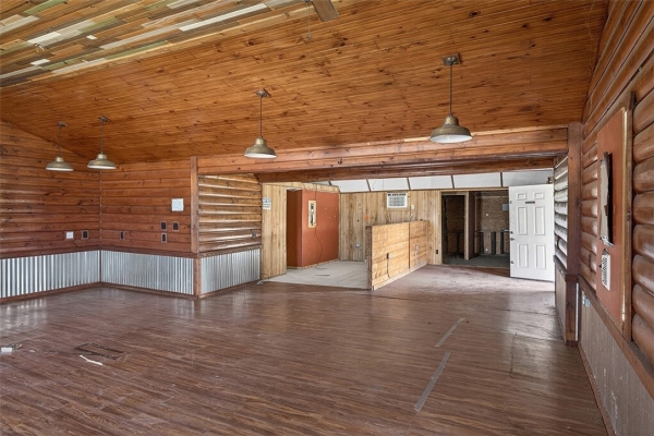 Listing Image #3 - Industrial for sale at 215 2nd St, Agua Dulce TX 78330