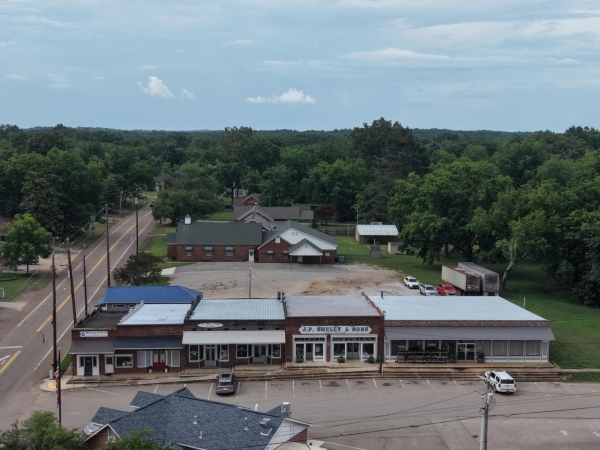 Listing Image #2 - Business for sale at 110 - 114 Dogwood Avenue (Multiple Addresses), Middleton TN 38052