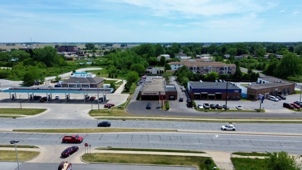 Listing Image #2 - Retail for sale at 5865 US Hwy 6, Portage IN 46368